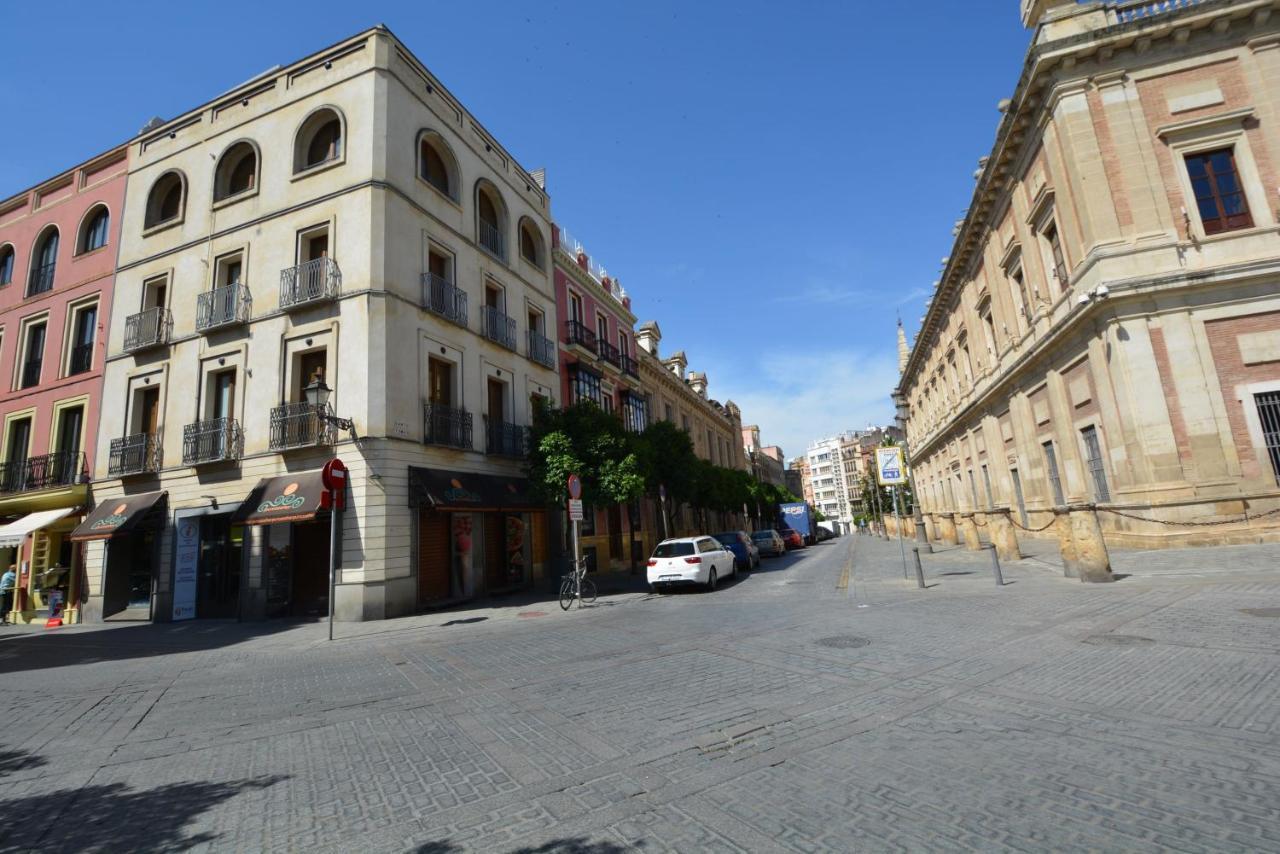 Luxury Apartment With Views To Alcazar, Cathedral And Giralda. Sevilla Dış mekan fotoğraf