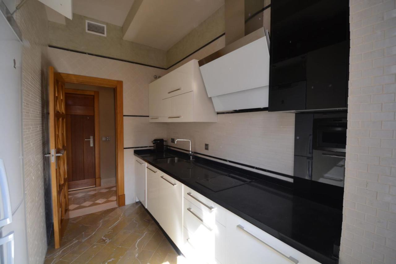 Luxury Apartment With Views To Alcazar, Cathedral And Giralda. Sevilla Dış mekan fotoğraf