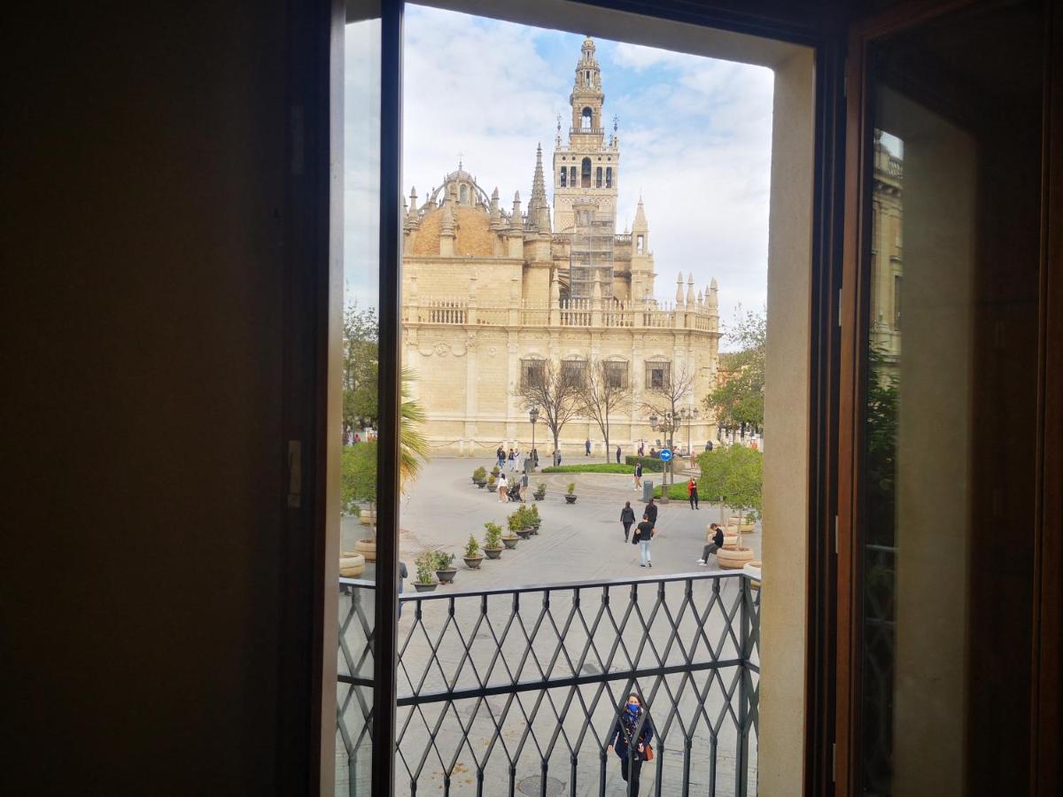 Luxury Apartment With Views To Alcazar, Cathedral And Giralda. Sevilla Dış mekan fotoğraf