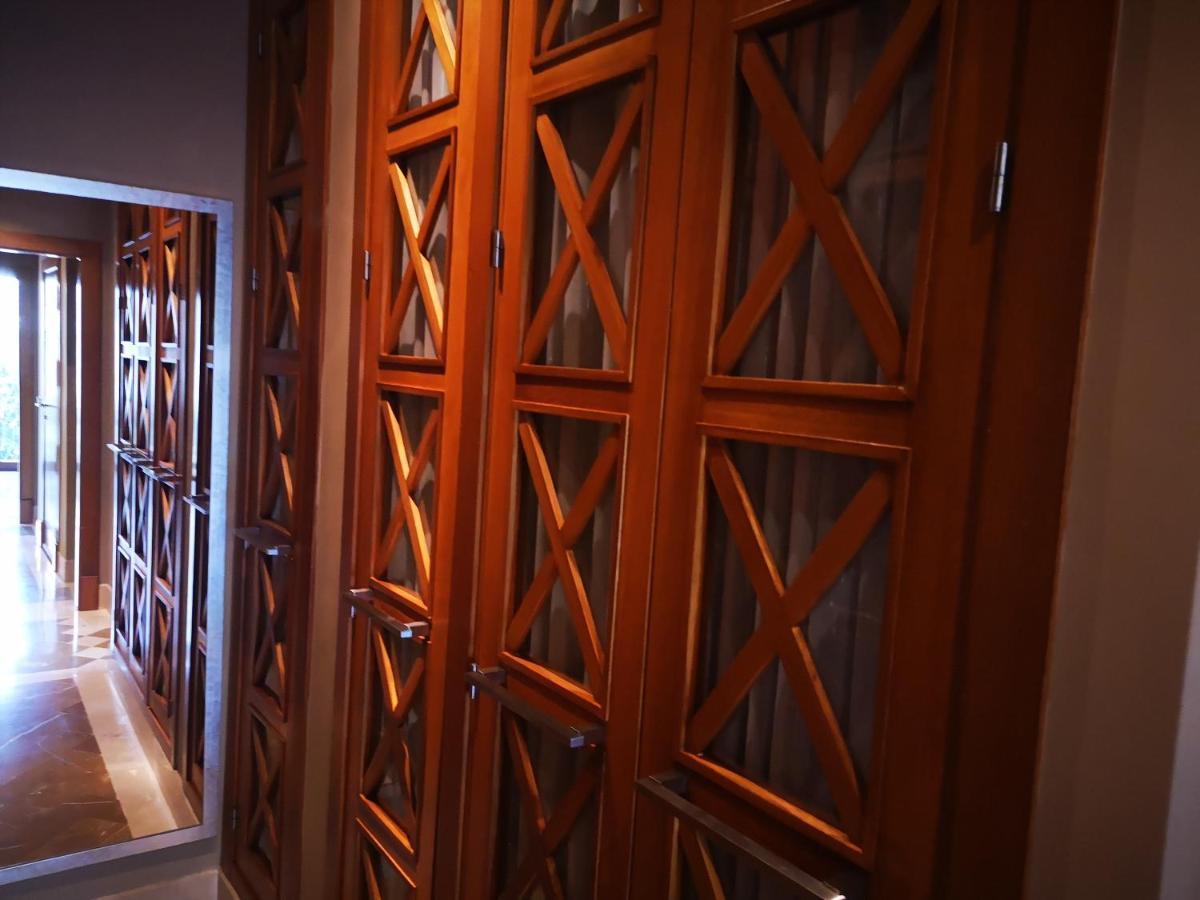 Luxury Apartment With Views To Alcazar, Cathedral And Giralda. Sevilla Dış mekan fotoğraf