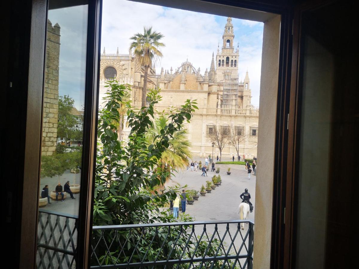 Luxury Apartment With Views To Alcazar, Cathedral And Giralda. Sevilla Dış mekan fotoğraf